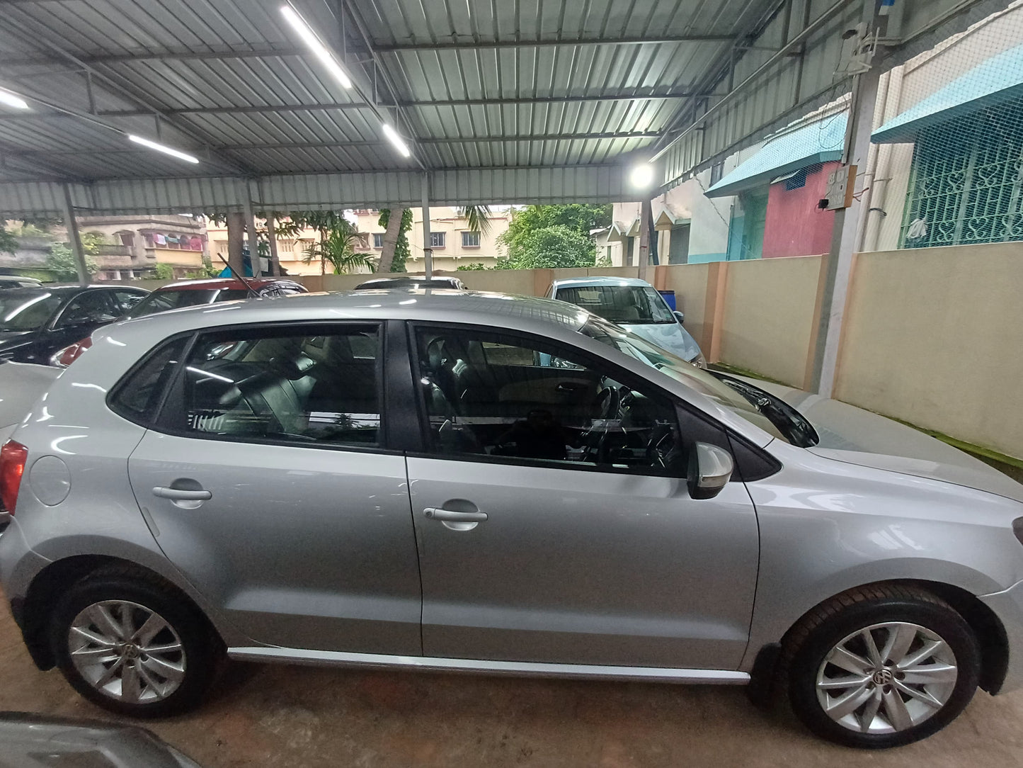 2017 Volkswagen Polo Highline 1.2 MPI Highline. Tax till 2027 Colour Reflex Silver Driven 46000 kms