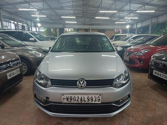 2017 Volkswagen Polo  Highline  1.2 MPI Highline. Tax till 2027 Colour Reflex Silver Driven 46000 kms